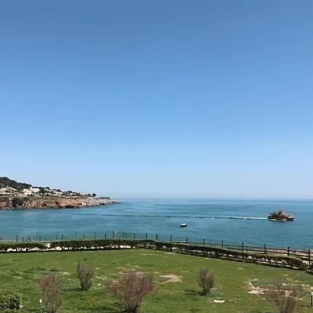 - 4 Pers, 26 M2, 1/0 Sète